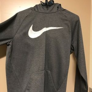 Nike thermal dri fit hoodie
